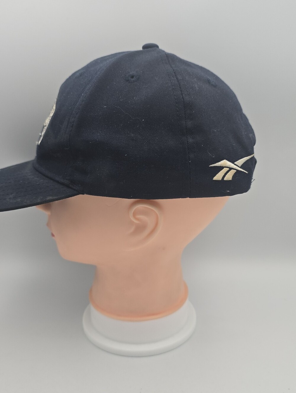Vintage Reebok Navy Adjustable Snapback Hat - Picture 2 of 15